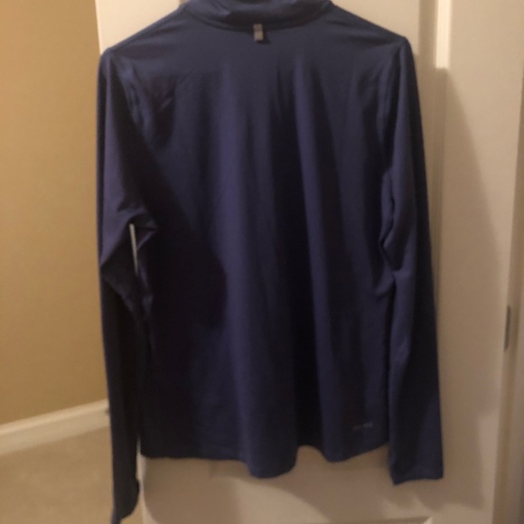 🌟 Purple Nike Quarter Zip 🌟 - Picture 3 of 5